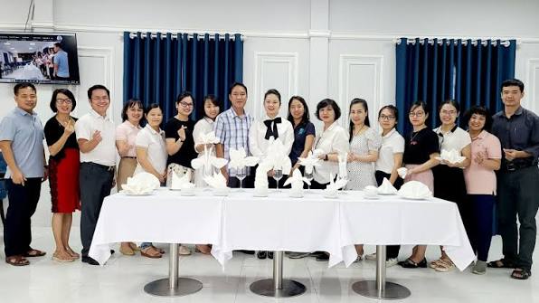 LỚP SƠ CẤP NGHIỆP VỤ QUẢN TRỊ NHÀ HÀNG - KHÁCH SẠN